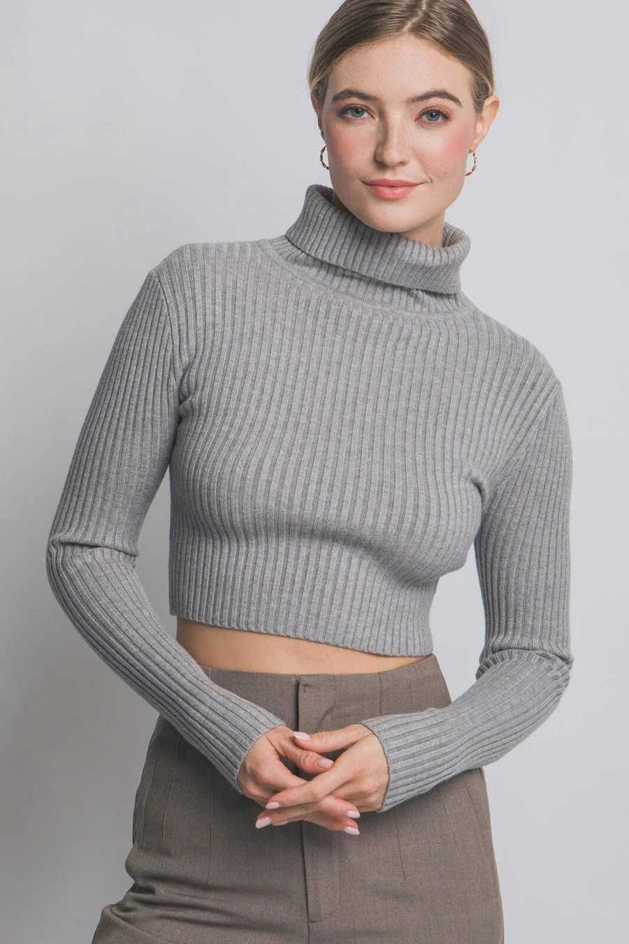 The Heritage Ribbed Turtleneck Crop Sweater