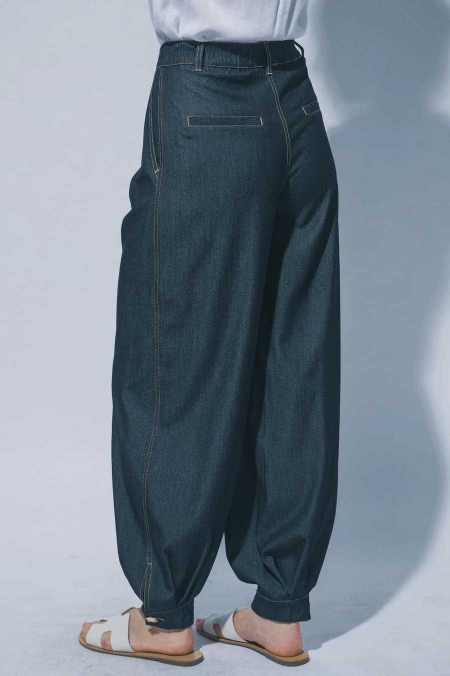 The Heritage Balloon-Leg Pleated Pants-Black